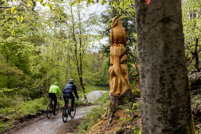 Holzskulpturen bei Illingen-Schützingen [Copyright: Land der 1000 Hügel - Kraichgau-Stromberg]