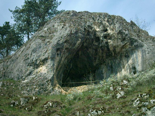 Göpfelsteinhöhle