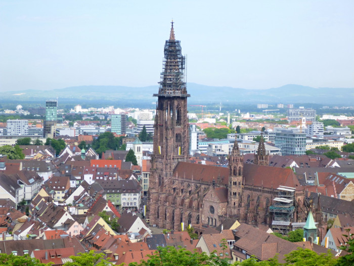 Blick vom Kanonenplatz auf Freiburg [Copyright: Schwarzwaldverein Radolfzell]